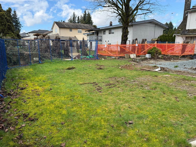 2285 Meadows Street, Abbotsford, V2T 3A7 | Image 2