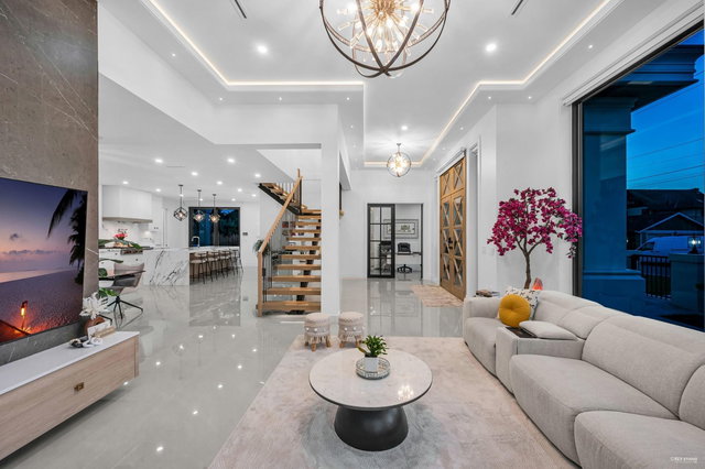 1390 Sutherland Avenue