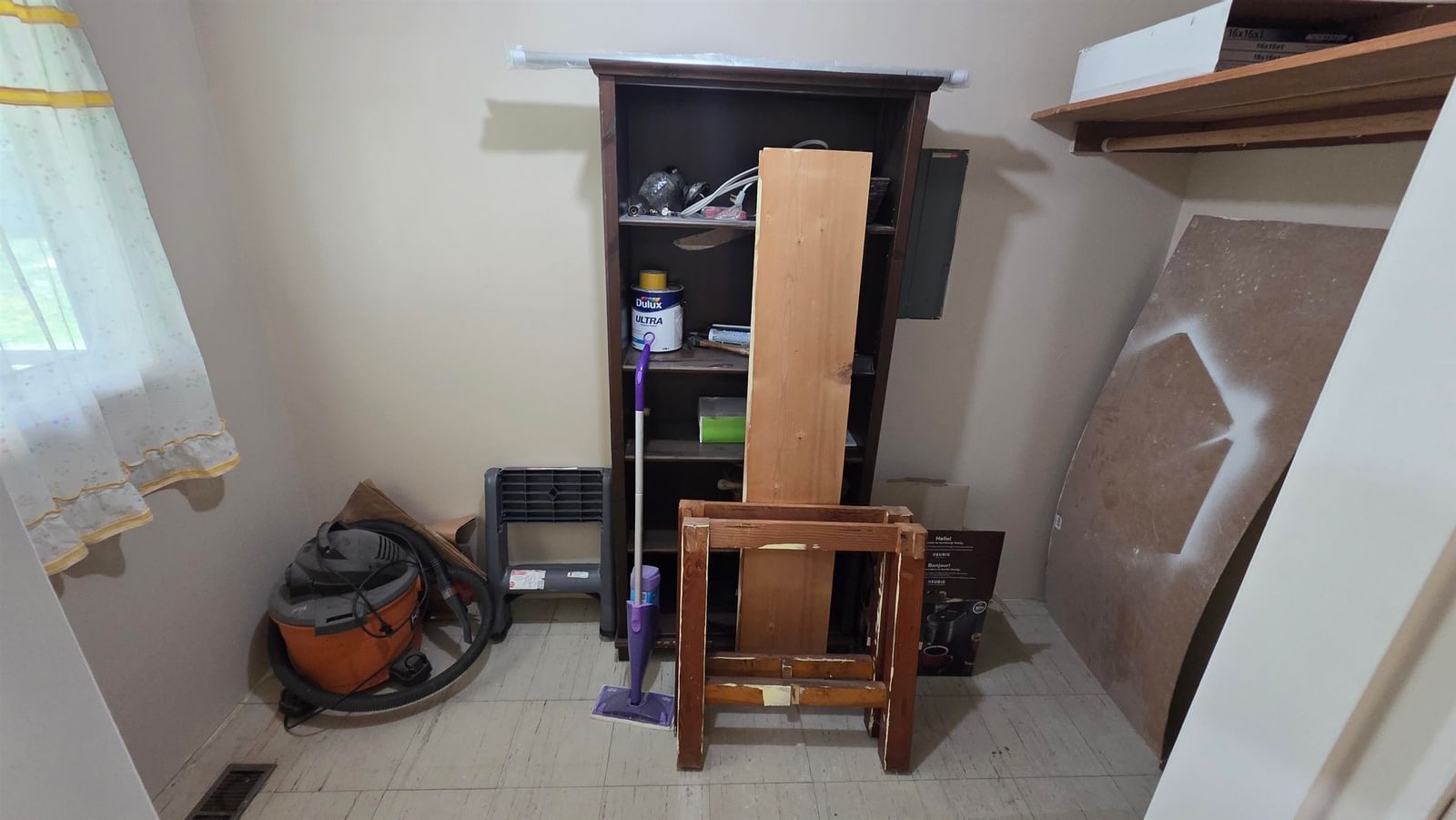 Listing Image 10