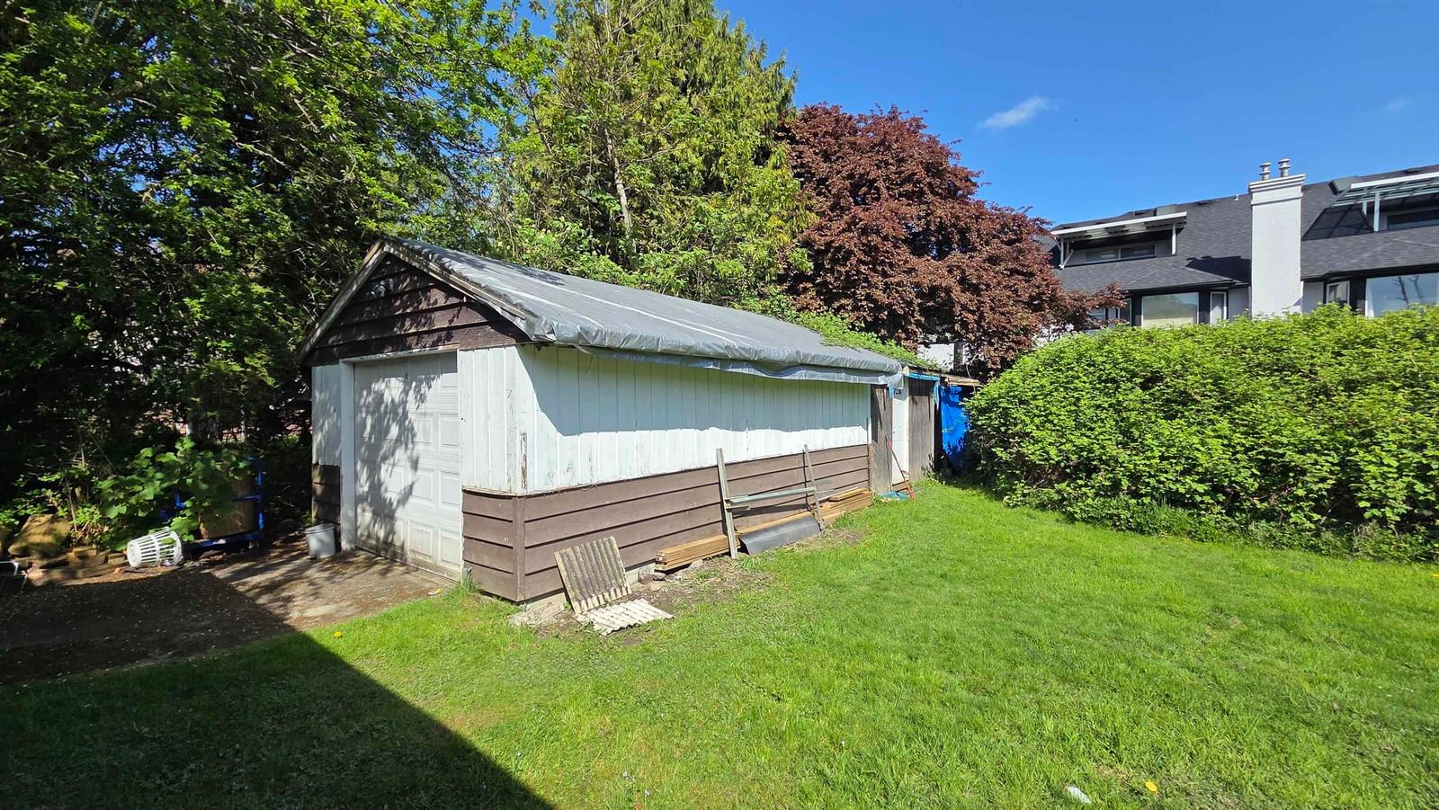 Listing Image 14