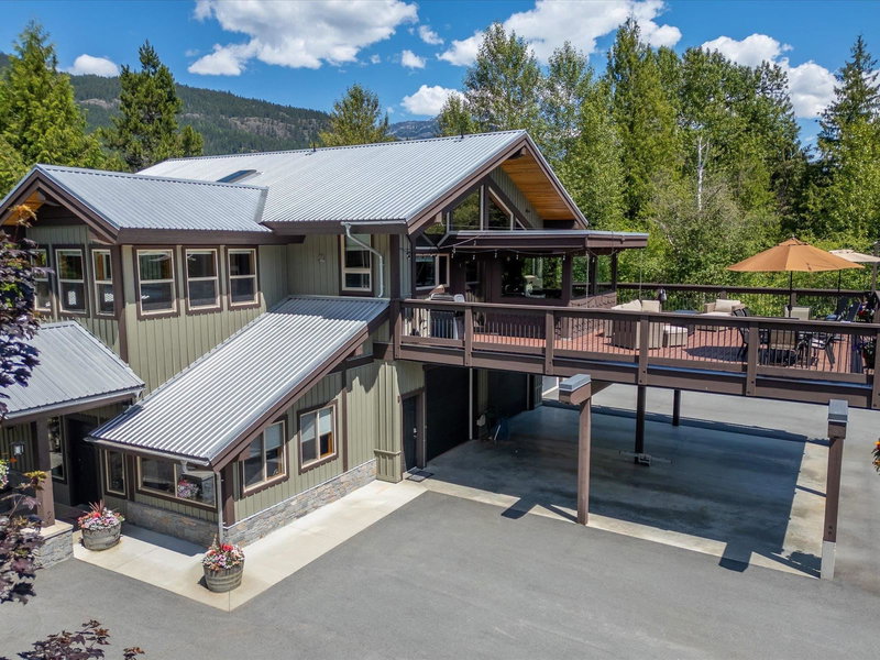 1470 Fraser Road, Pemberton, British Columbia