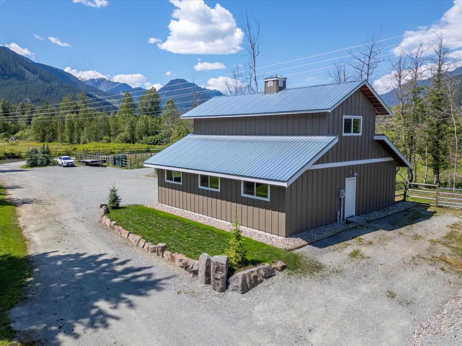 Listing Image 24