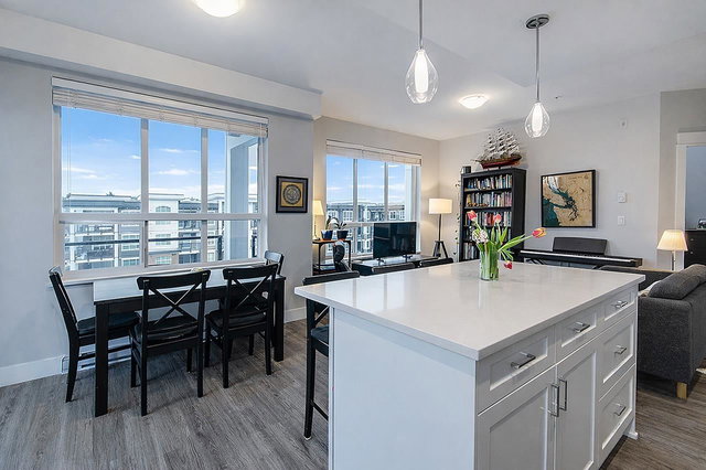 3614 - 2180 Kelly Avenue