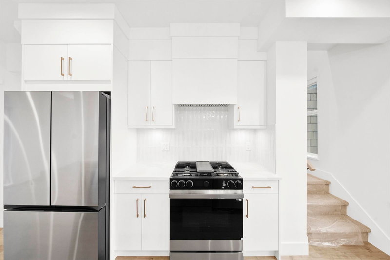 13 - 12770 105 Avenue, Surrey, V3V 0H2 | Image 2