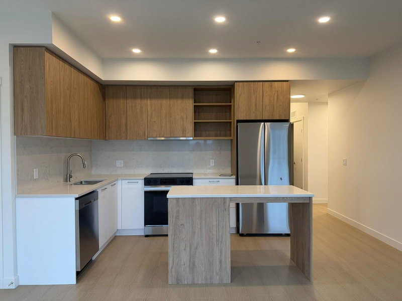 62X - 82 1st Street, New Westminster, V3L 1H2 | Image 3