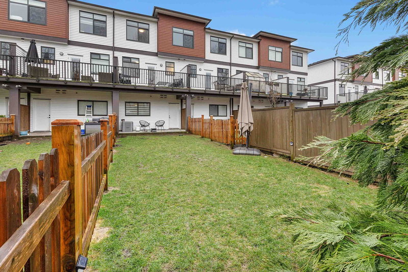 16 - 8430 Nottman Street, Mission, V2V 0L2 | Image 2