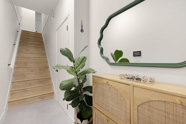 16 - 8430 Nottman Street