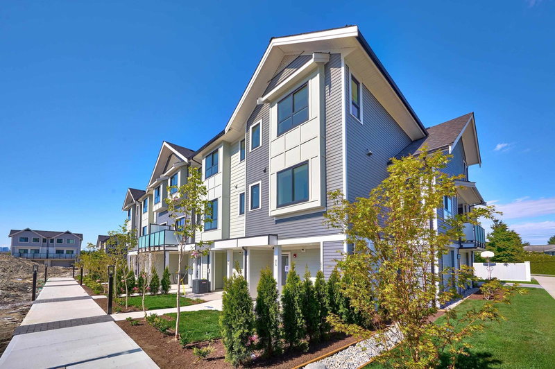 28 - 1115 Roma Avenue, New Westminster, V3M 0R5 | Image 3