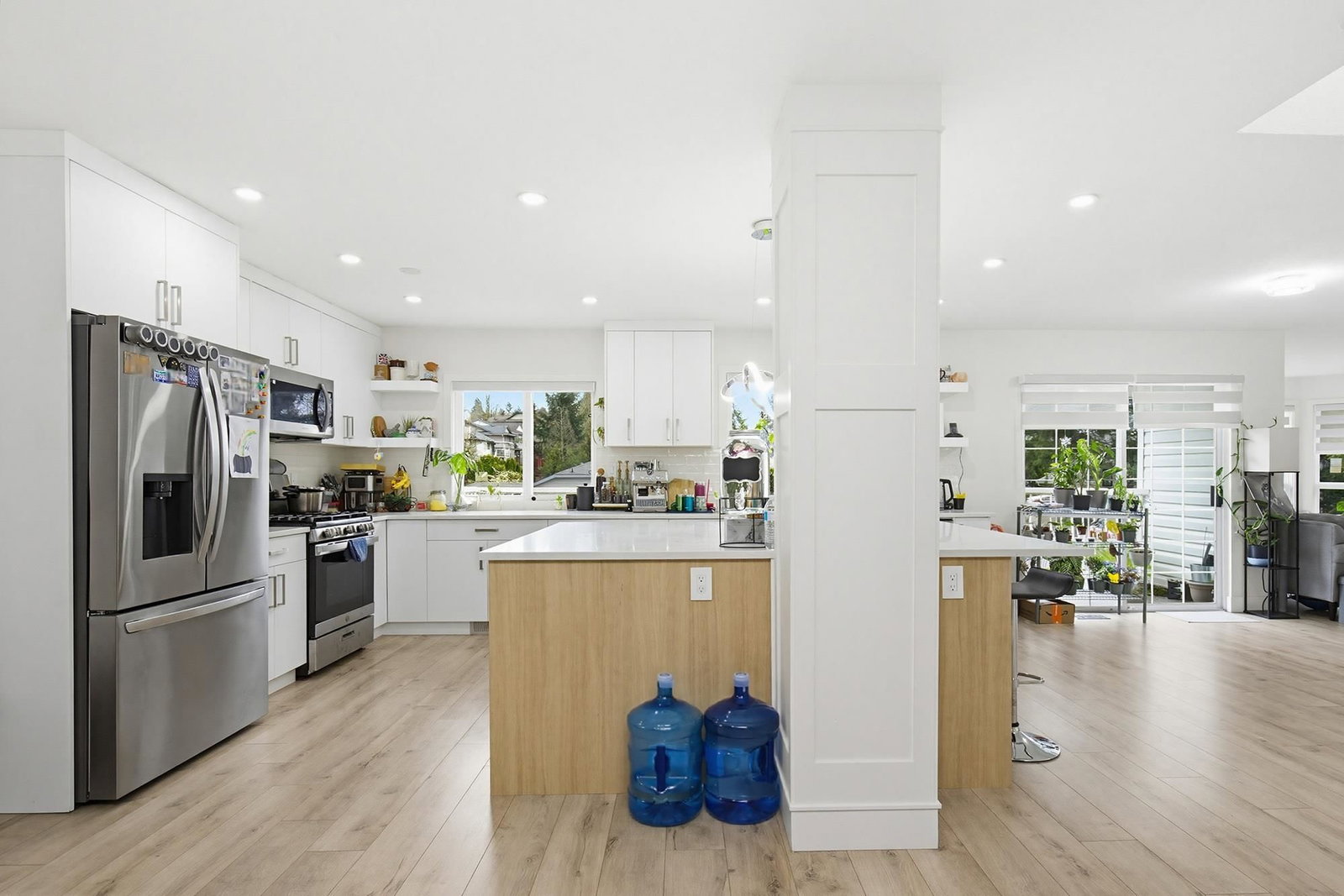 Listing Image 13