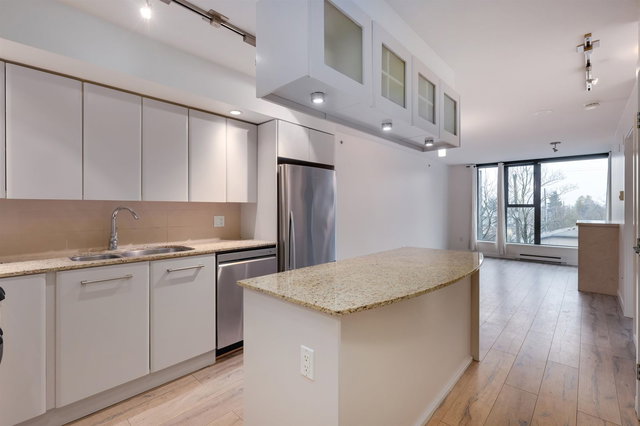 306 - 683 Victoria Park W