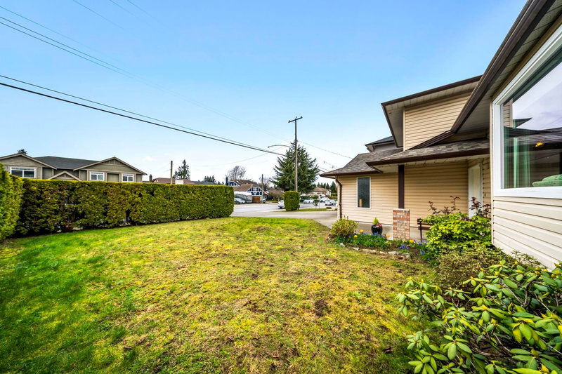11854 Blakely Road, Pitt Meadows, V3Y 1H5 | Image 3