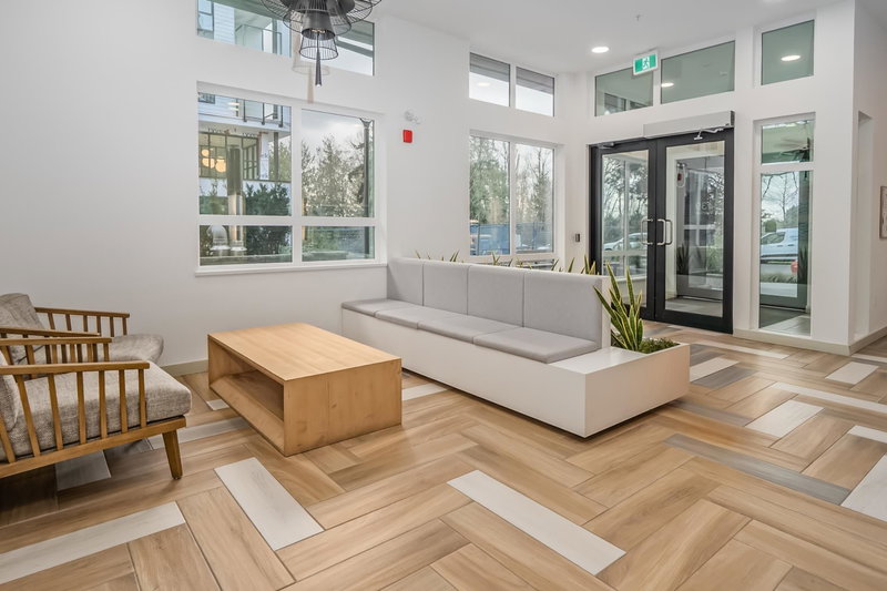 615 - 13439 94a Avenue, Surrey, V3V 0G9 | Image 3