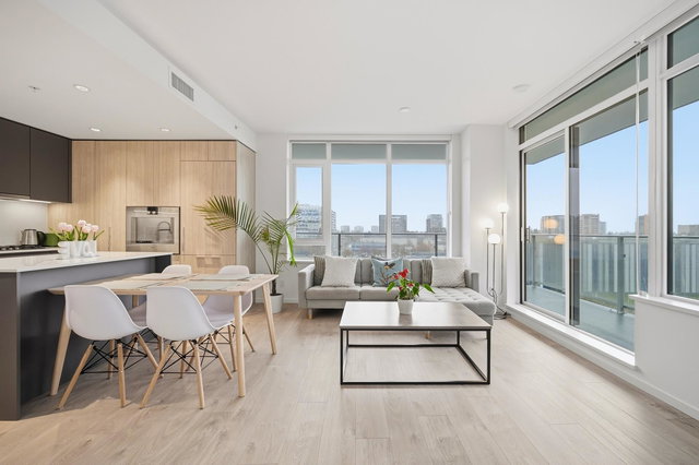 619 - 6300 Minoru Boulevard