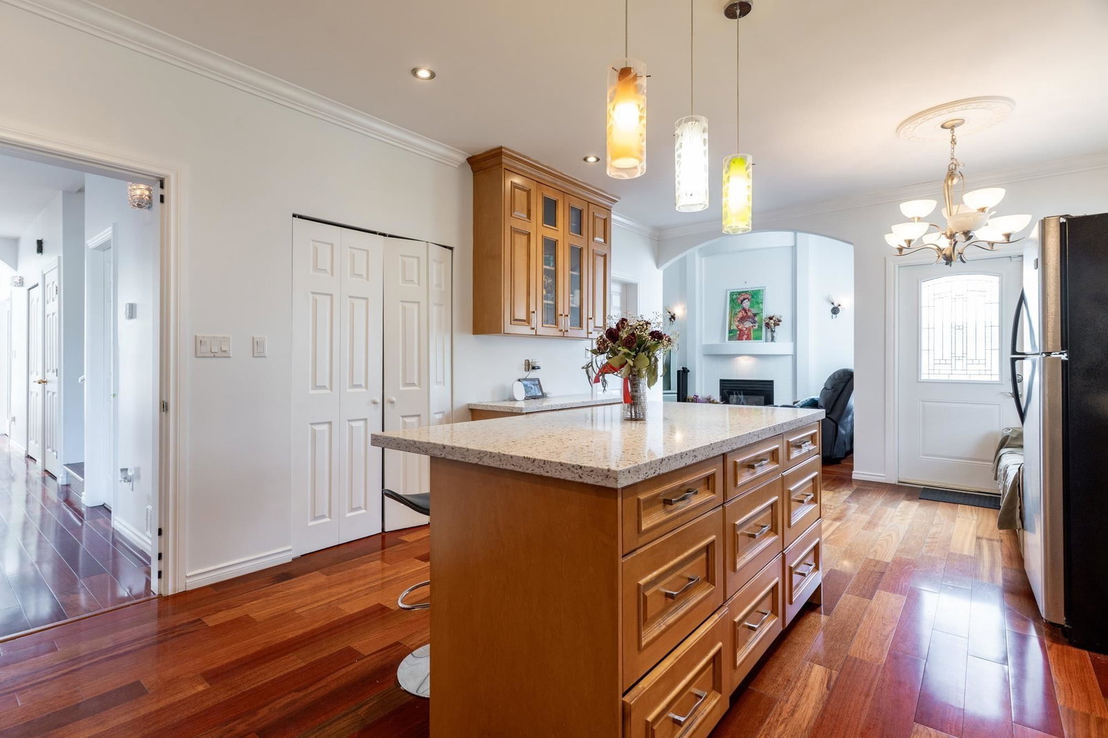 Listing Image 13