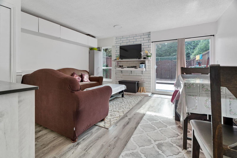 237 - 7447 140 Street, Surrey, V3W 6G5 | Image 3