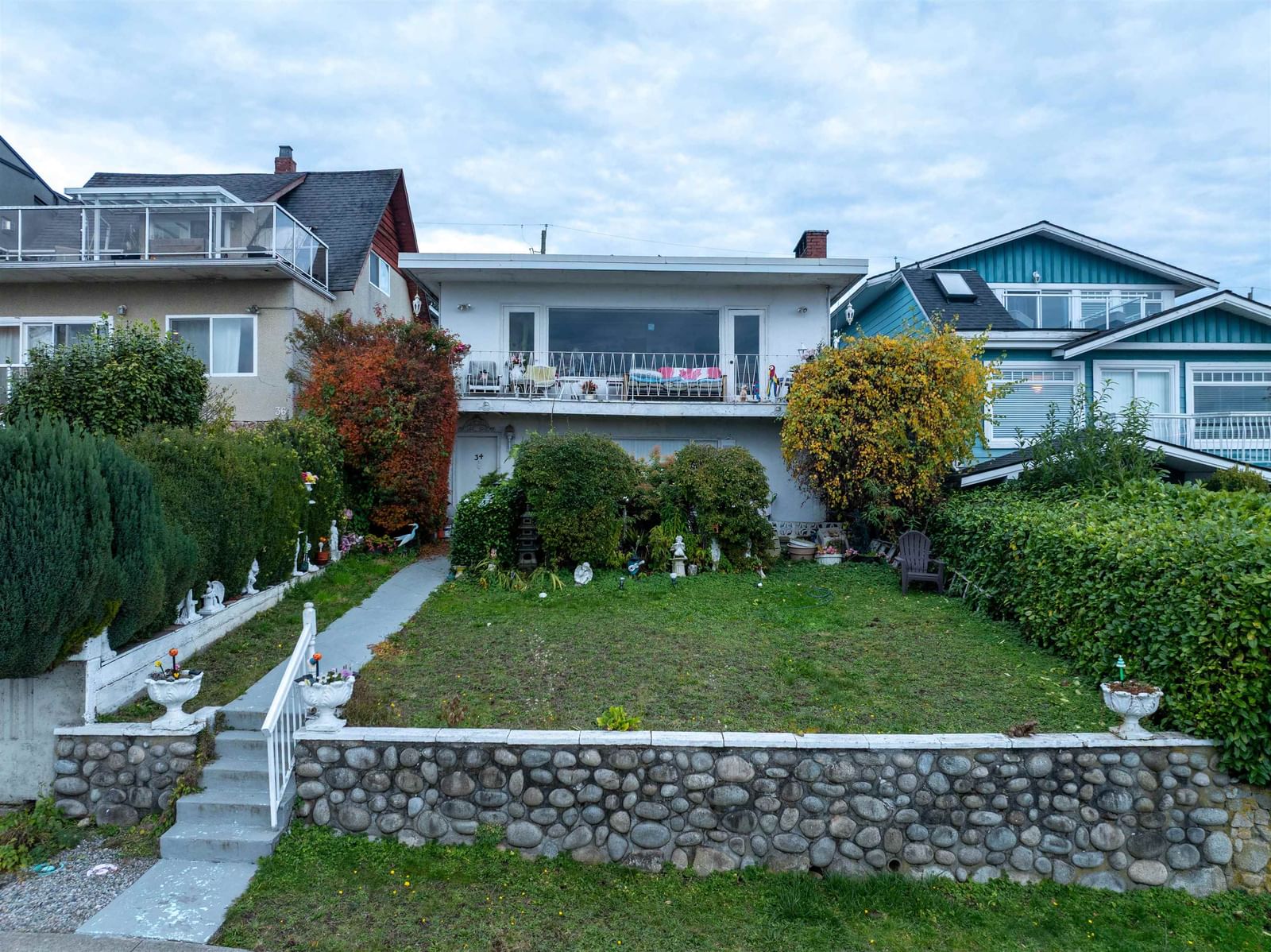 Listing Image 19