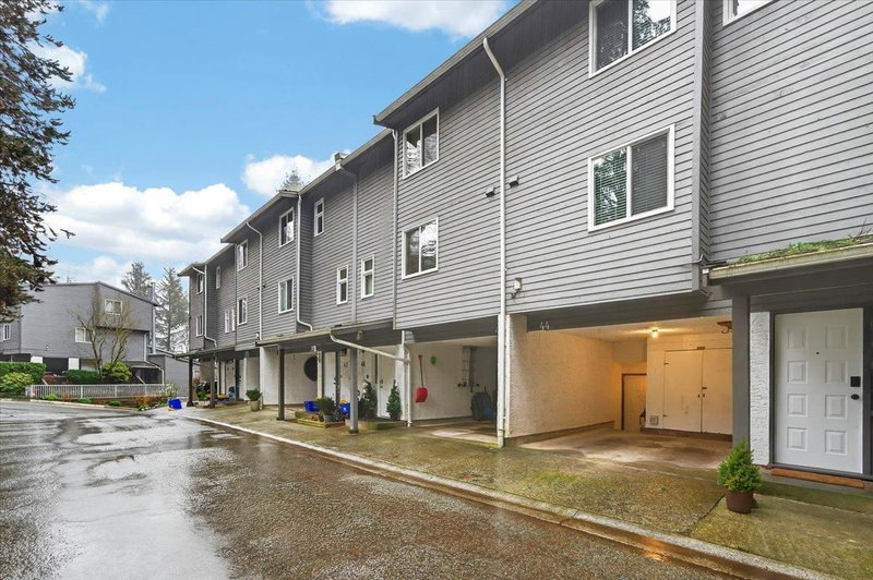44 - 1240 Falcon Drive, Coquitlam, V3E 2B4 | Image 2