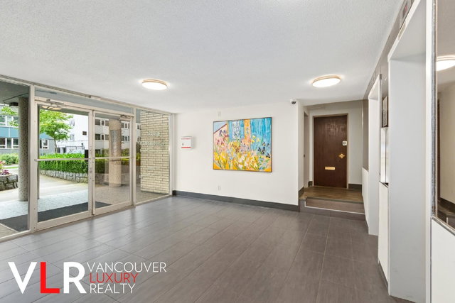 404 - 1250 Comox Street