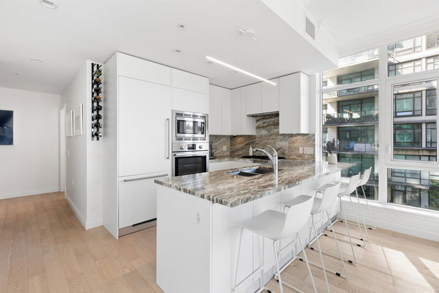 409 - 185 Victory Ship Way