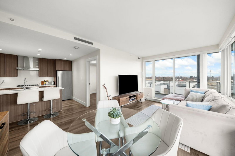 613 - 10788 No. 5 Road, Richmond, V6W 0B7 | Image 2