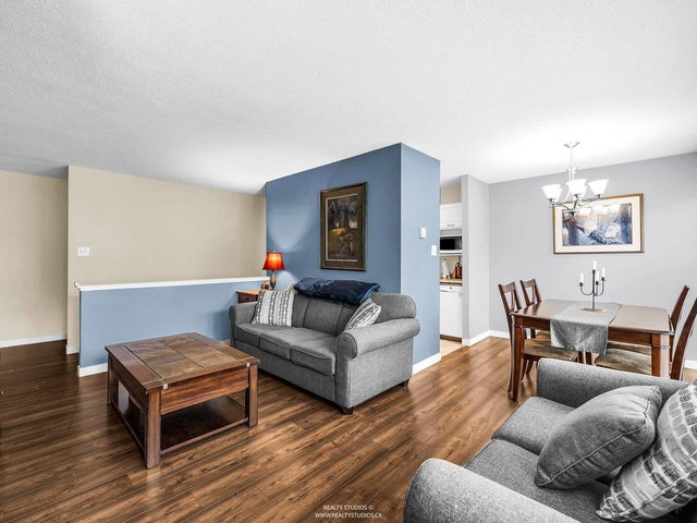 21 - 10200 4th Avenue