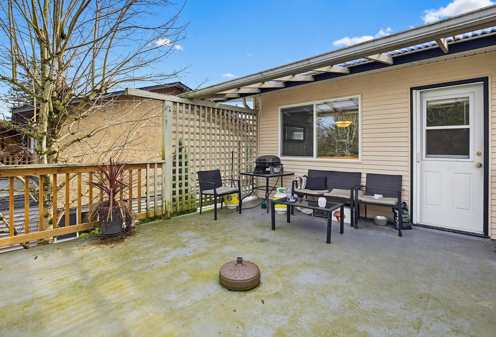 Listing Image 19