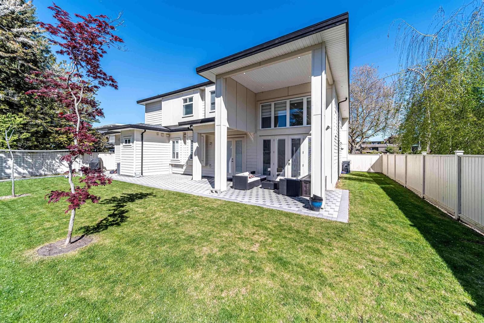Listing Image 16