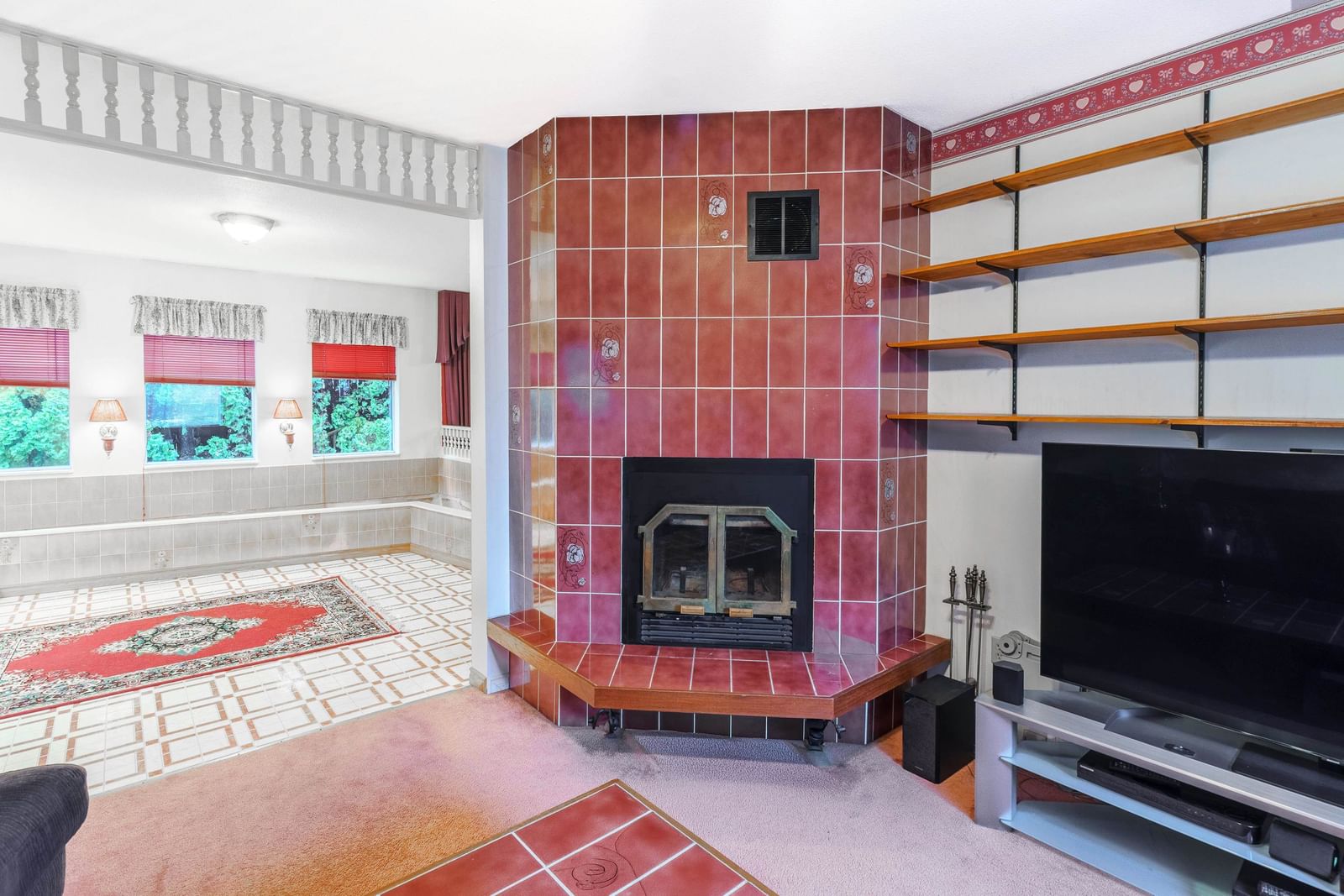 Listing Image 6