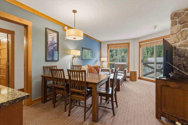 416C - 2036 London Lane, Whistler, V8E 0N7 | Image 3