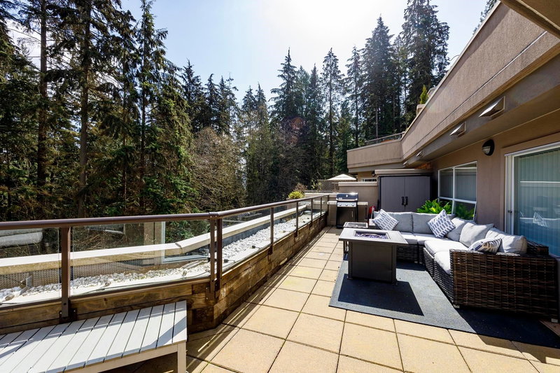 303 - 1500 Ostler Court, North Vancouver, V7G 2S2 | Image 2