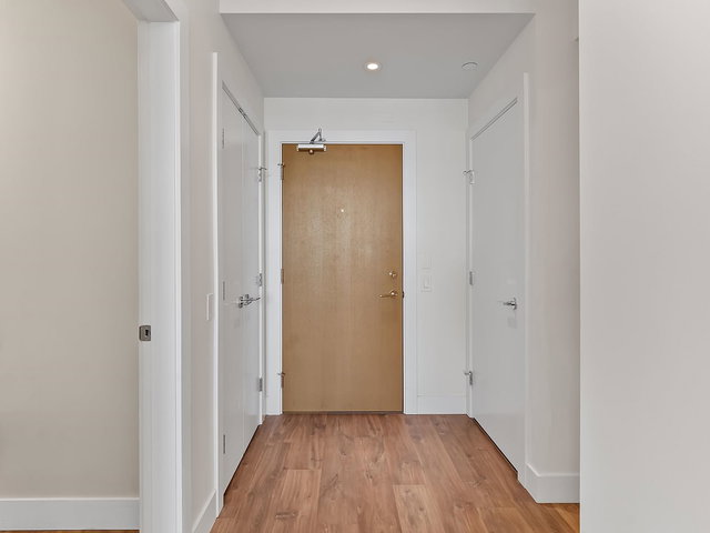 612 - 258 Nelson's Court