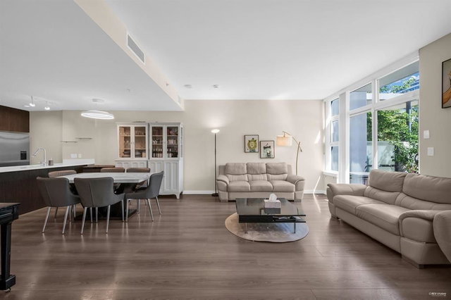 TH16 - 8677 Capstan Way
