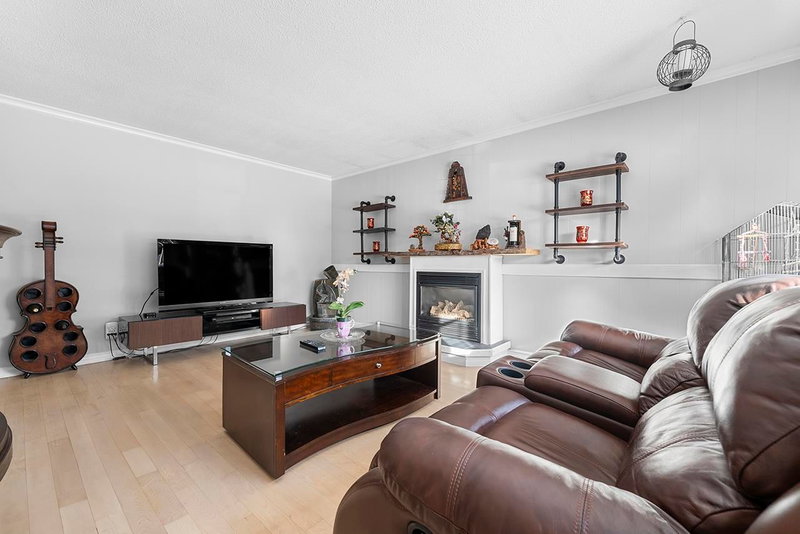 26953 28a Avenue, Langley, V4W 3A1 | Image 2