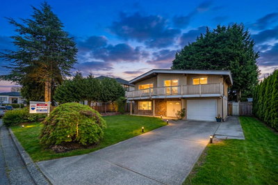 4831 Foxglove Crescent | Richmond | Image