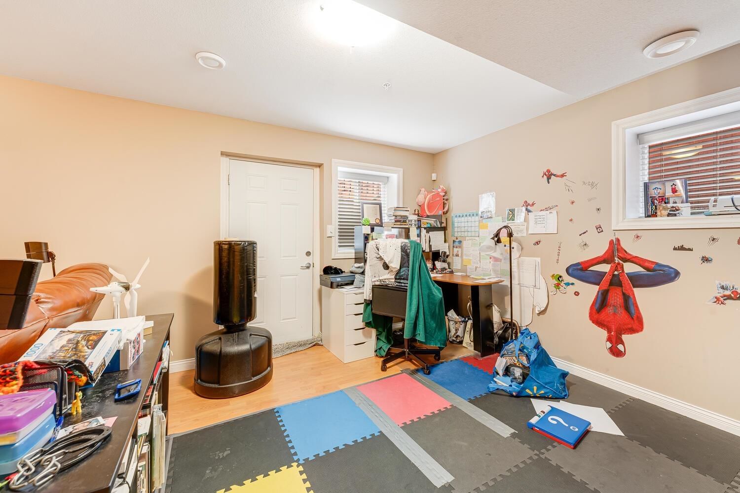 Listing Image 22