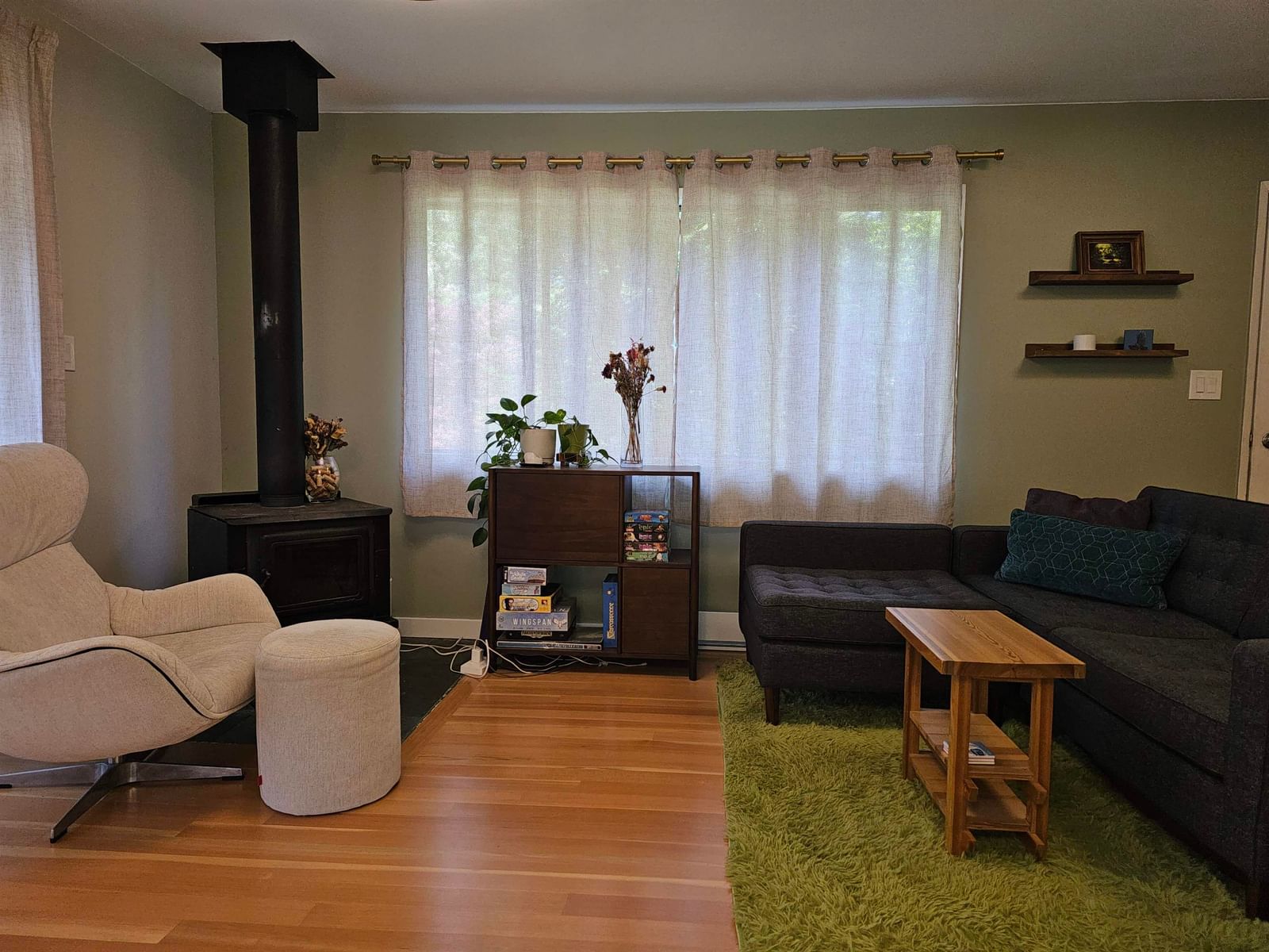 Listing Image 10