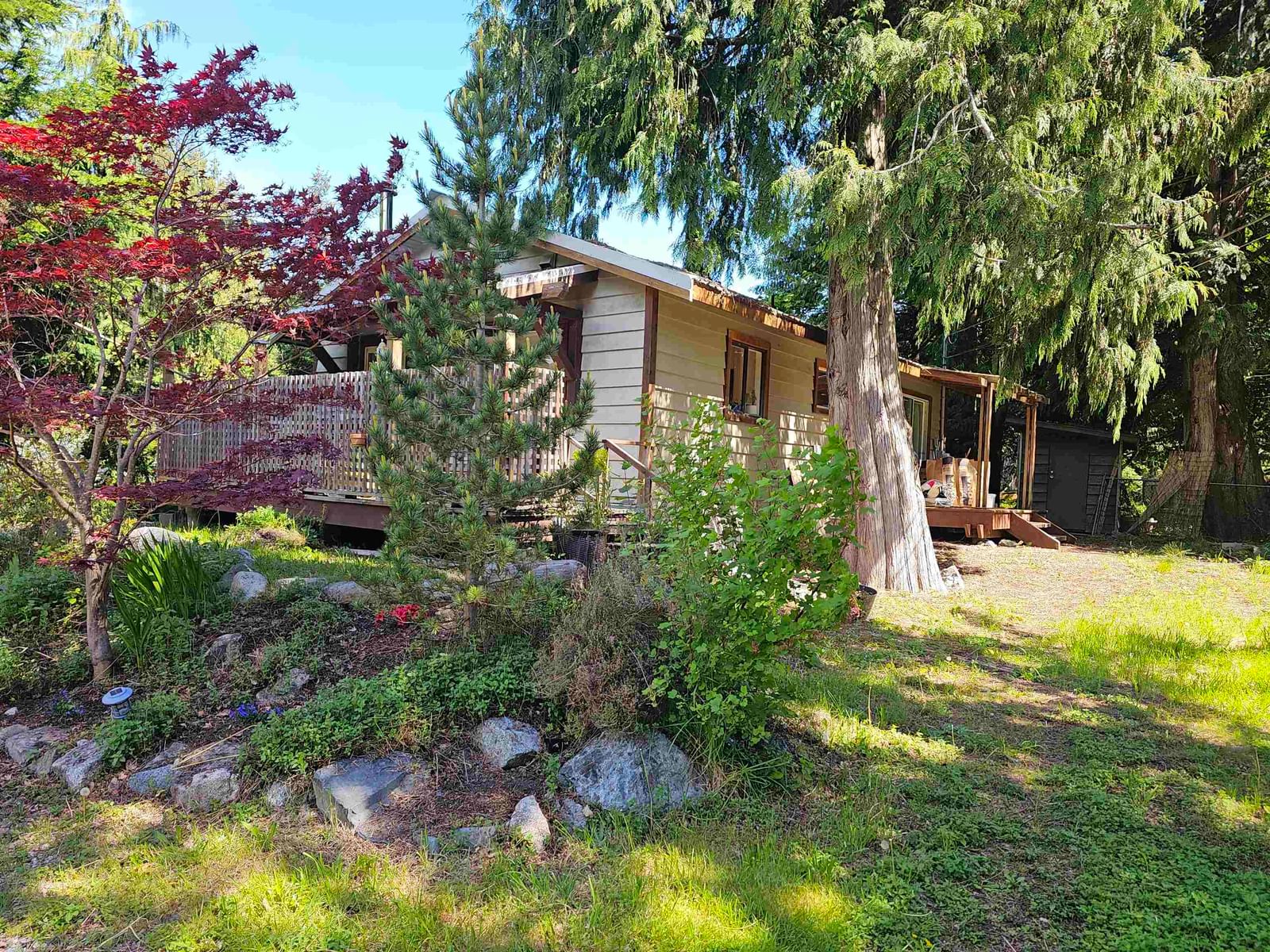 Listing Image 3