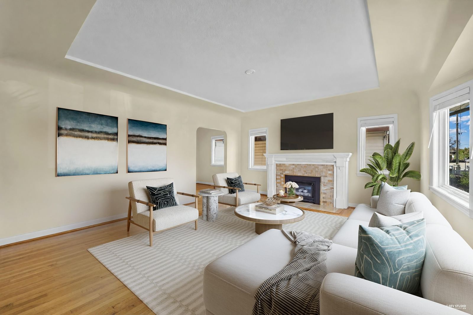Listing Image 5