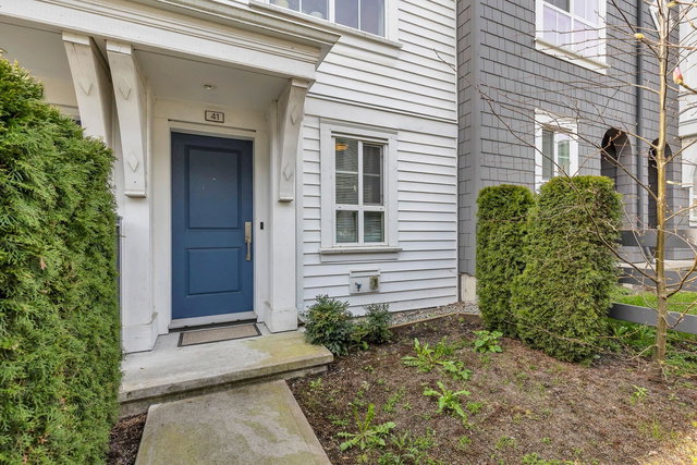 41 - 2838 Livingstone Avenue