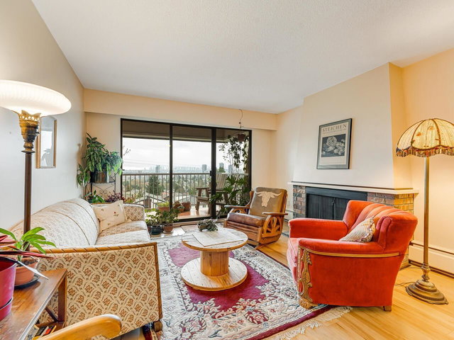 307 - 5340 Hastings Street