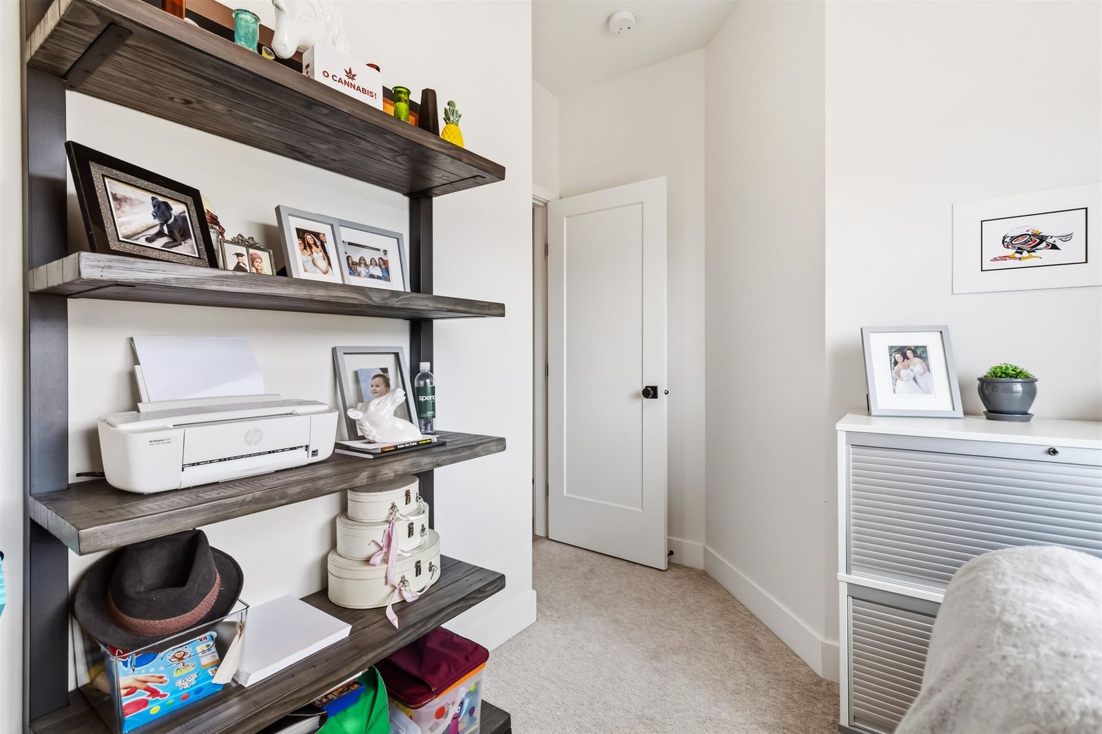 Listing Image 18