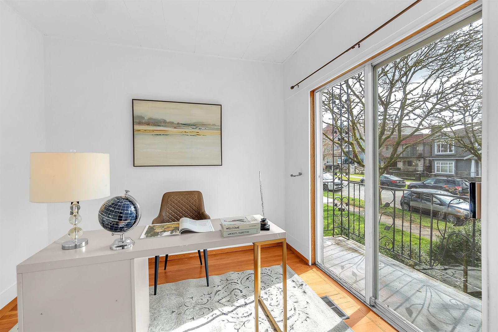 Listing Image 9