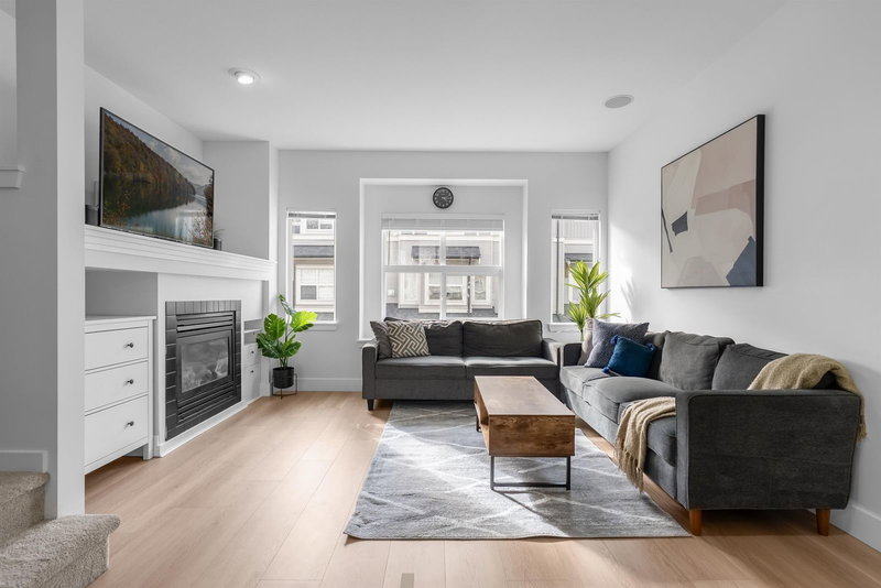 55 - 12677 63 Avenue, Surrey, V3X 3T3 | Image 2