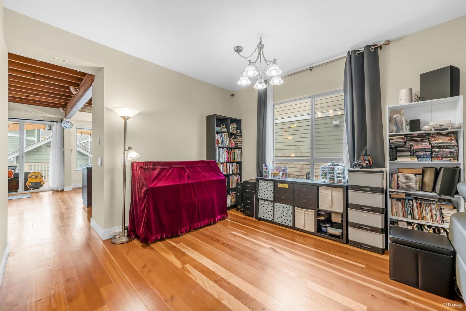 Listing Image 15