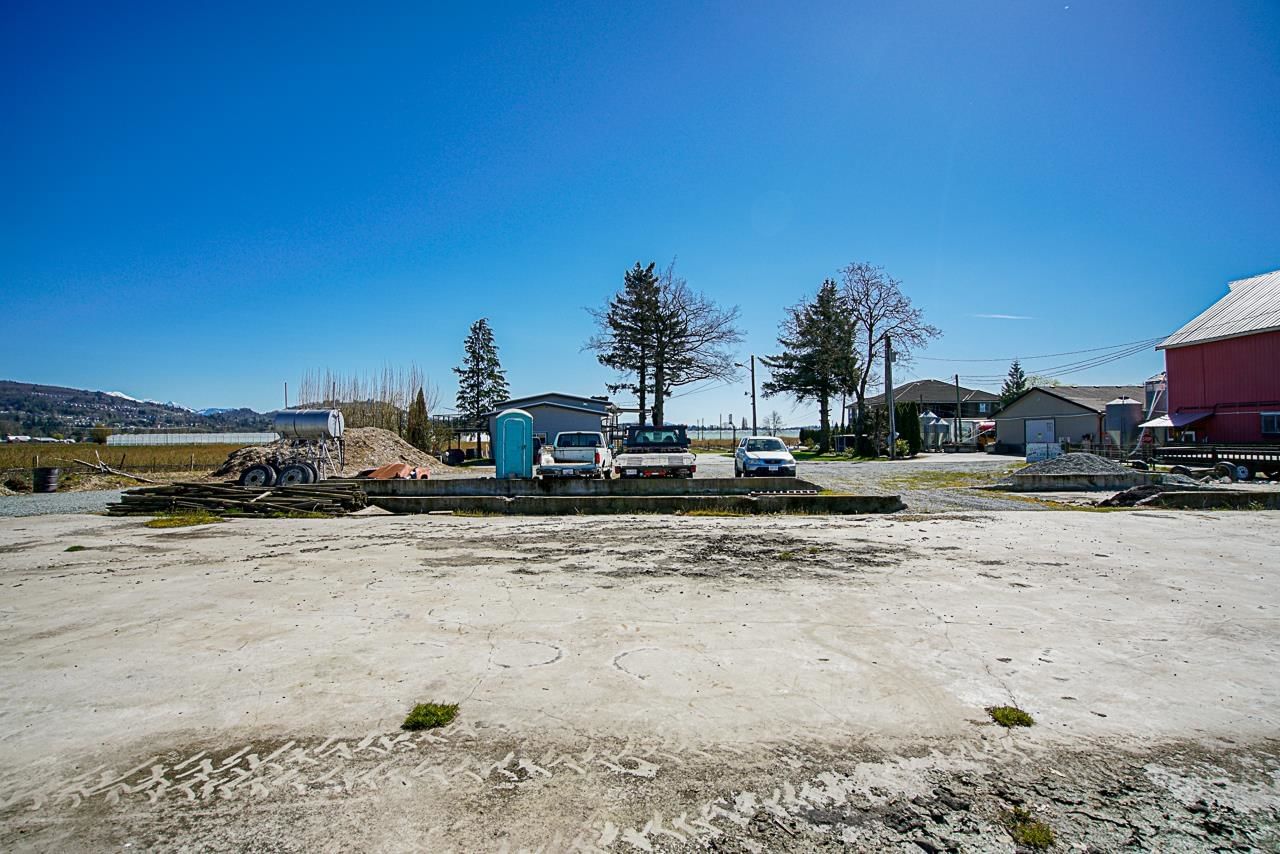 Listing Image 13