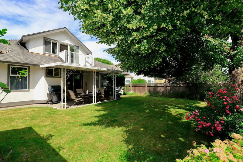 16524 84a Avenue, Surrey, V4N 3H2 | Image 3