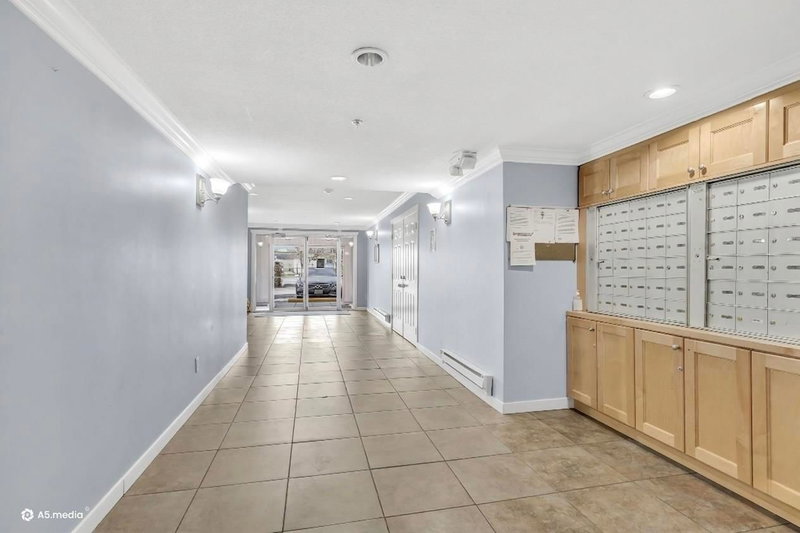 315 - 6960 120 Street, Surrey, V3W 1V4 | Image 3