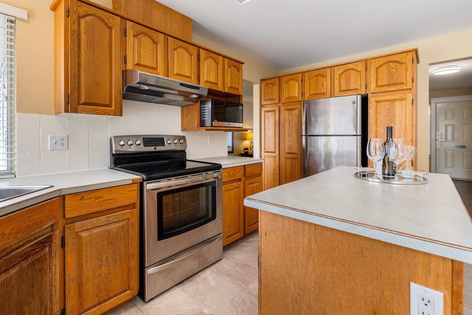 Listing Image 13