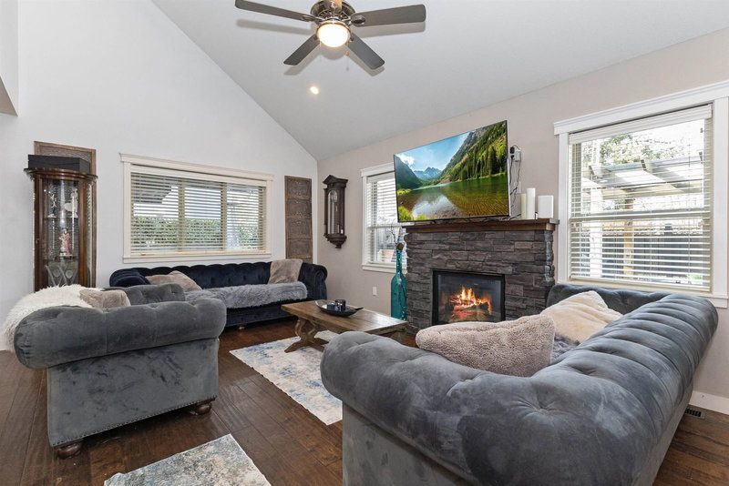 27858 Ledunne Avenue, Abbotsford, V4X 0A8 | Image 3