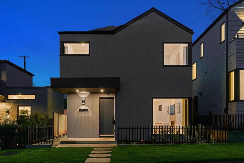 3670 Fleming Street, Vancouver, V5N 3V8 | Image 2